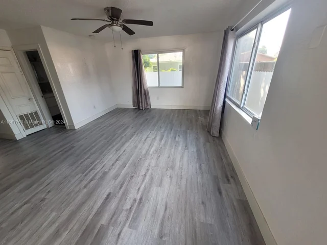 2126 NW 47th Ter # B, Miami FL 33142