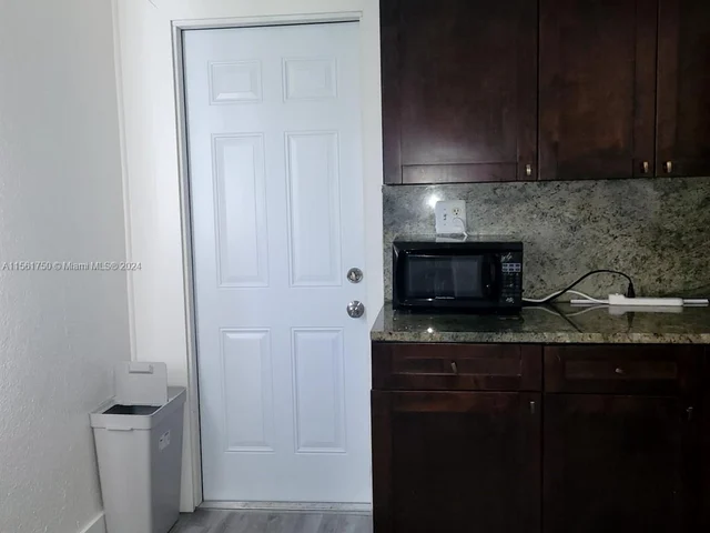 2126 NW 47th Ter # B, Miami FL 33142