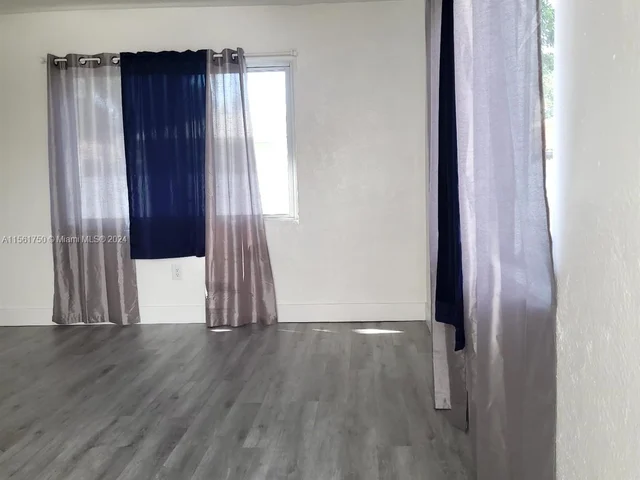 2126 NW 47th Ter # B, Miami FL 33142