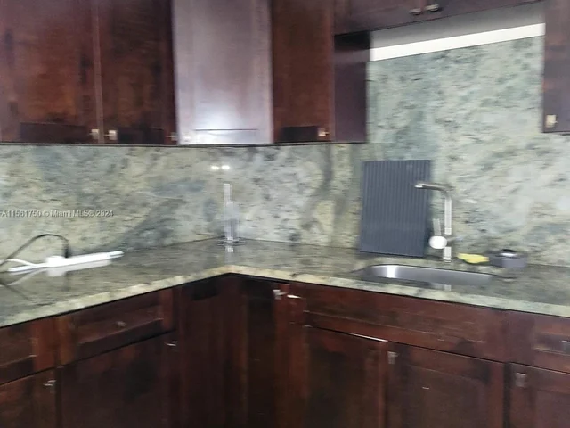 2126 NW 47th Ter # B, Miami FL 33142