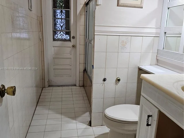 3220 NW 120th Way, Sunrise FL 33323