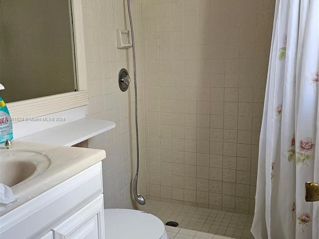 3220 NW 120th Way, Sunrise FL 33323