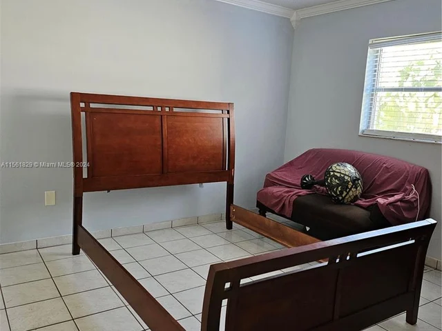 3220 NW 120th Way, Sunrise FL 33323