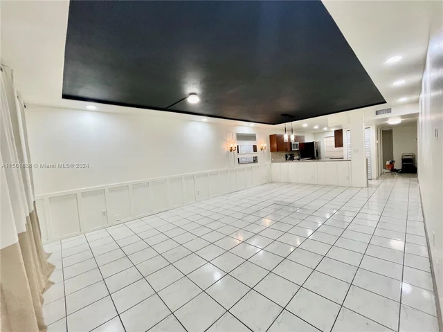 2067 Coral Ridge Dr # N202, Coral Springs FL 33071