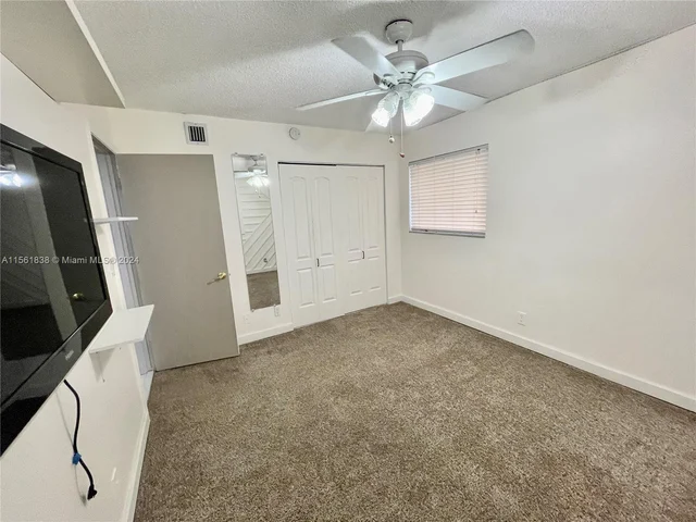 2067 Coral Ridge Dr # N202, Coral Springs FL 33071