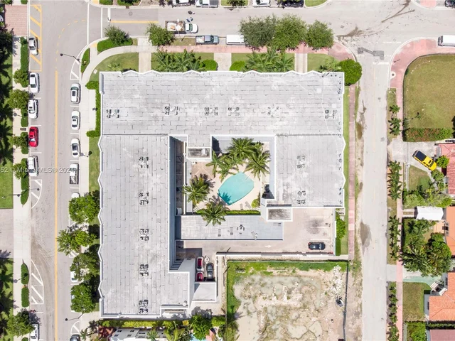 1401 Bay Rd # 504, Miami Beach FL 33139