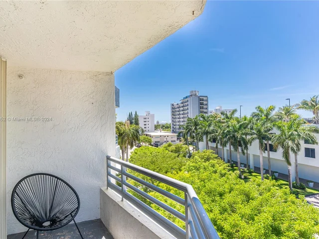 1401 Bay Rd # 504, Miami Beach FL 33139