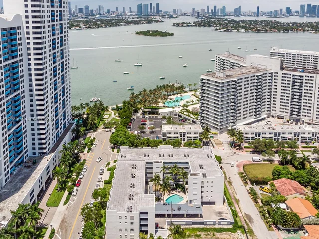 1401 Bay Rd # 504, Miami Beach FL 33139