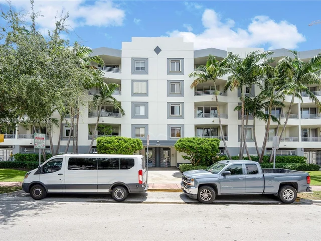 1401 Bay Rd # 504, Miami Beach FL 33139