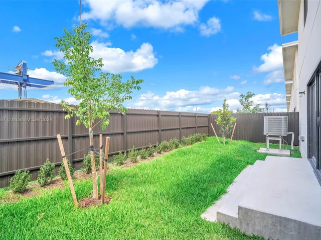 251 NW 13 Place # 251, Homestead FL 33034