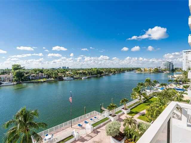 5700 Collins Ave # 11H, Miami Beach FL 33140