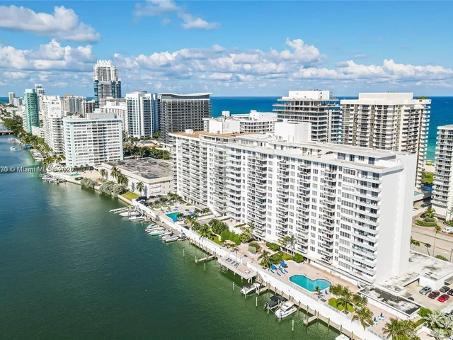5700 Collins Ave # 11H, Miami Beach FL 33140