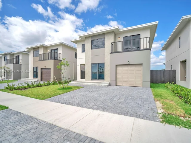 253 NW 13 Place # 253, Homestead FL 33034