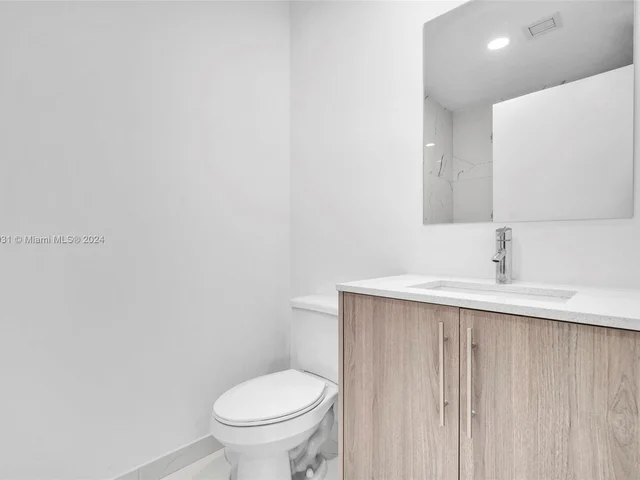 253 NW 13 Place # 253, Homestead FL 33034