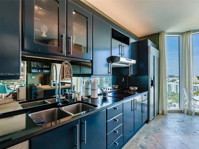 300 S Pointe Dr # 1604, Miami Beach FL 33139