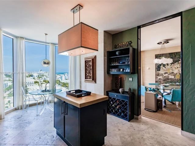 300 S Pointe Dr # 1604, Miami Beach FL 33139