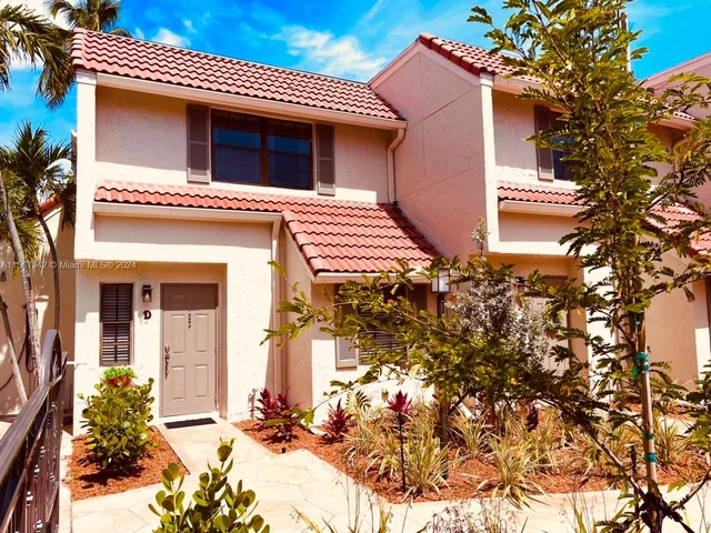 1415 Miami Rd # D, Fort Lauderdale FL 33316