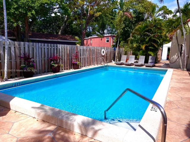 1415 Miami Rd # D, Fort Lauderdale FL 33316