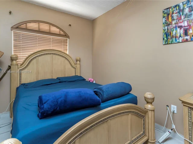 7546 W 20th Ave # 205, Hialeah FL 33016