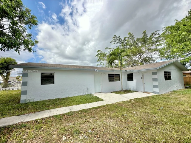 3645 NW 187th St, Miami Gardens FL 33056