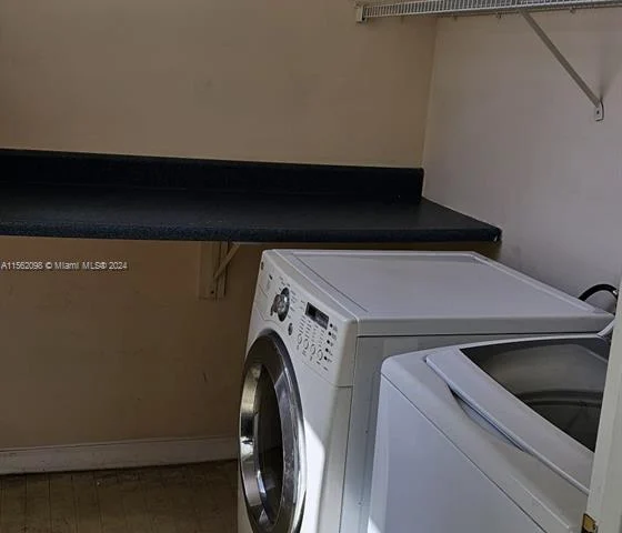 3135 NE 184th St # 2201, Aventura FL 33160