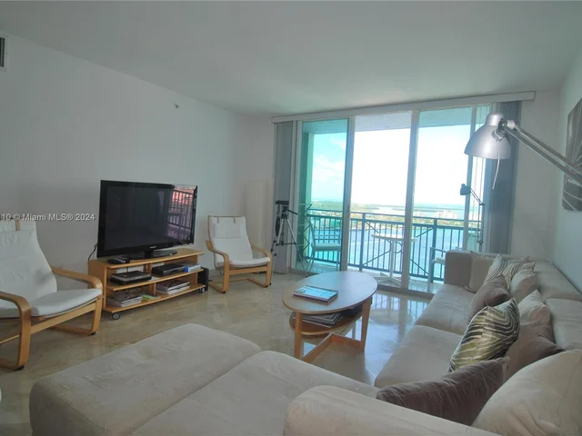 90 Alton Rd # 2708, Miami Beach FL 33139