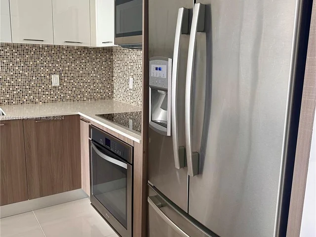 5252 NW 85th Ave # 1909, Doral FL 33166