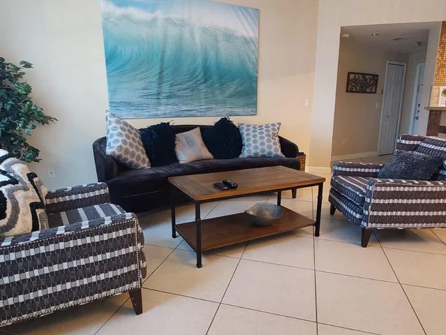 3255 NE 184th St # 12205, Aventura FL 33160