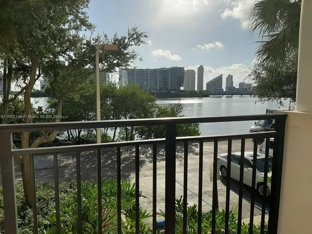 3255 NE 184th St # 12205, Aventura FL 33160