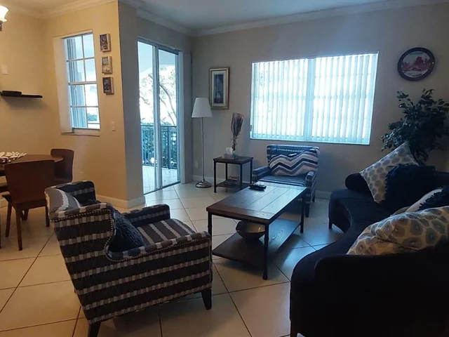 3255 NE 184th St # 12205, Aventura FL 33160