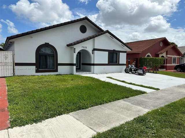 7525 W 32nd Ct, Hialeah FL 33018