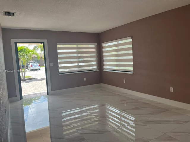 17801 SW 114th Ave, Miami FL 33157