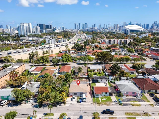 939 NW 23rd Ct # 939, Miami FL 33125