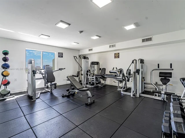 816 NW 11th St # 1103, Miami FL 33136