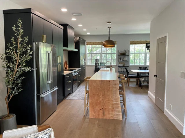 1873 NW 12th St, Boca Raton FL 33486