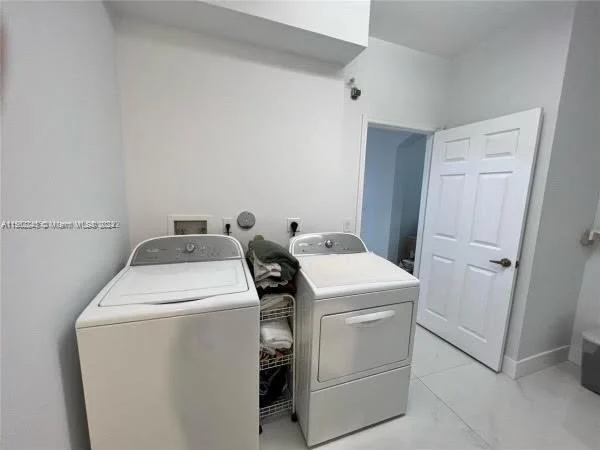 18930 SW 16th St, Pembroke Pines FL 33029