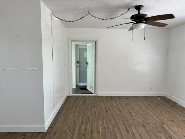 1857 Jefferson St # 307, Hollywood FL 33020