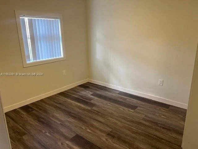 76 W 14th St # 0, Hialeah FL 33010