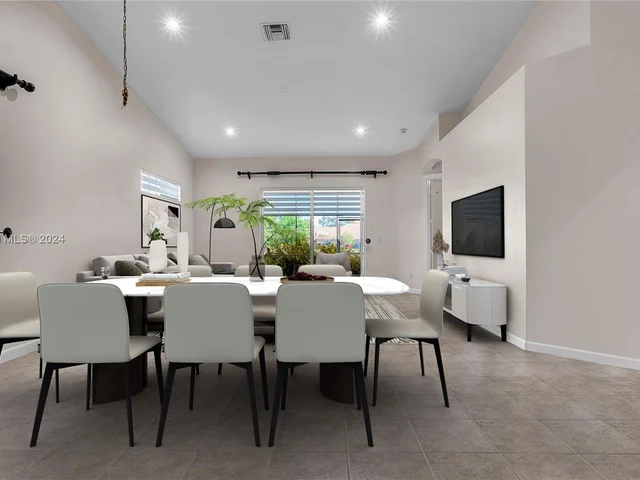 23089 Addison Lakes Cir, Boca Raton FL 33433