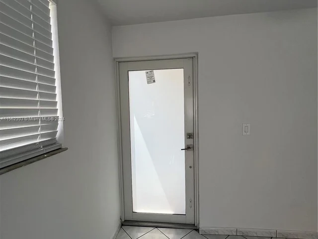 821 Euclid Ave # 304, Miami Beach FL 33139