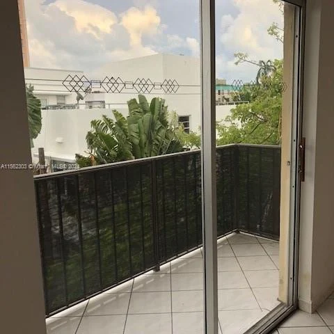 821 Euclid Ave # 304, Miami Beach FL 33139