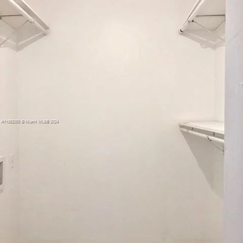 821 Euclid Ave # 304, Miami Beach FL 33139