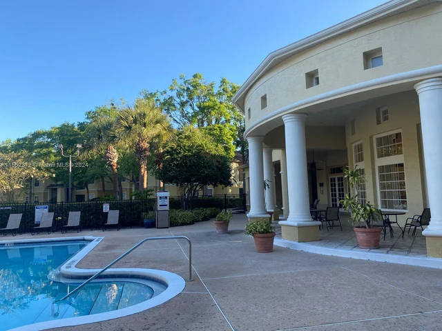 2544 Robert Trent Jones Dr # 825, Orlando FL 32835