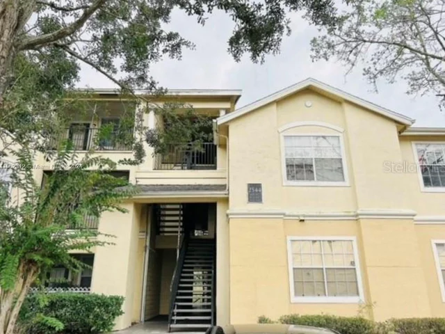 2544 Robert Trent Jones Dr # 825, Orlando FL 32835