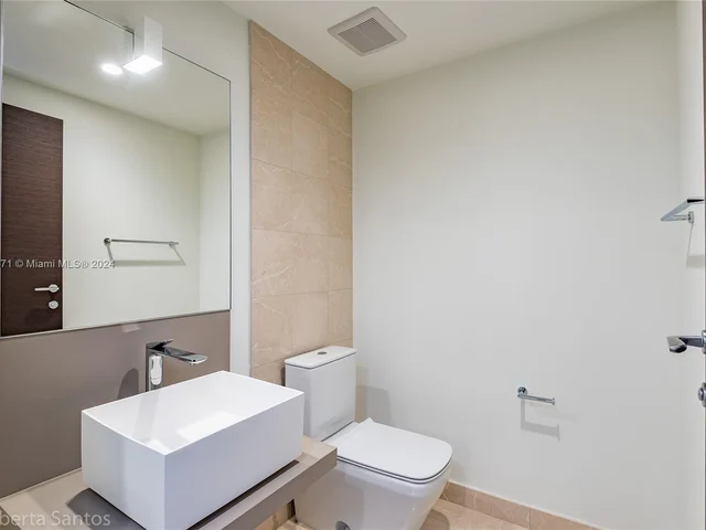 1000 Brickell Plz # 2902, Miami FL 33131