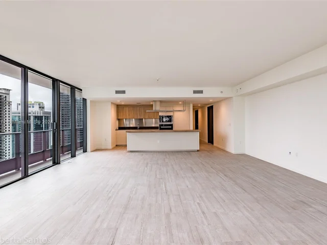 1000 Brickell Plz # 2902, Miami FL 33131