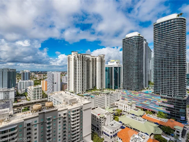 1000 Brickell Plz # 2902, Miami FL 33131