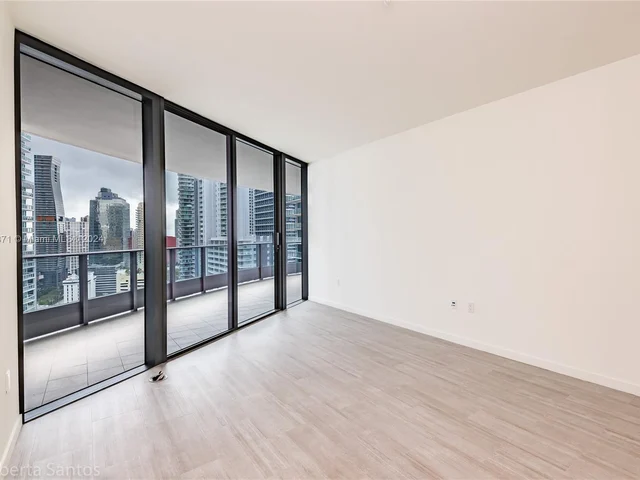 1000 Brickell Plz # 2902, Miami FL 33131