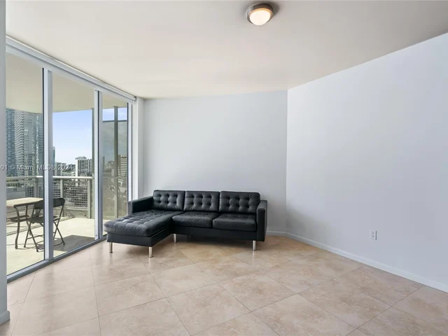 350 S Miami Ave # 2210, Miami FL 33130