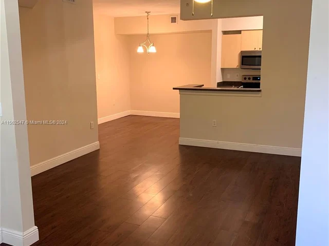 2564 Centergate Dr # 206, Miramar FL 33025